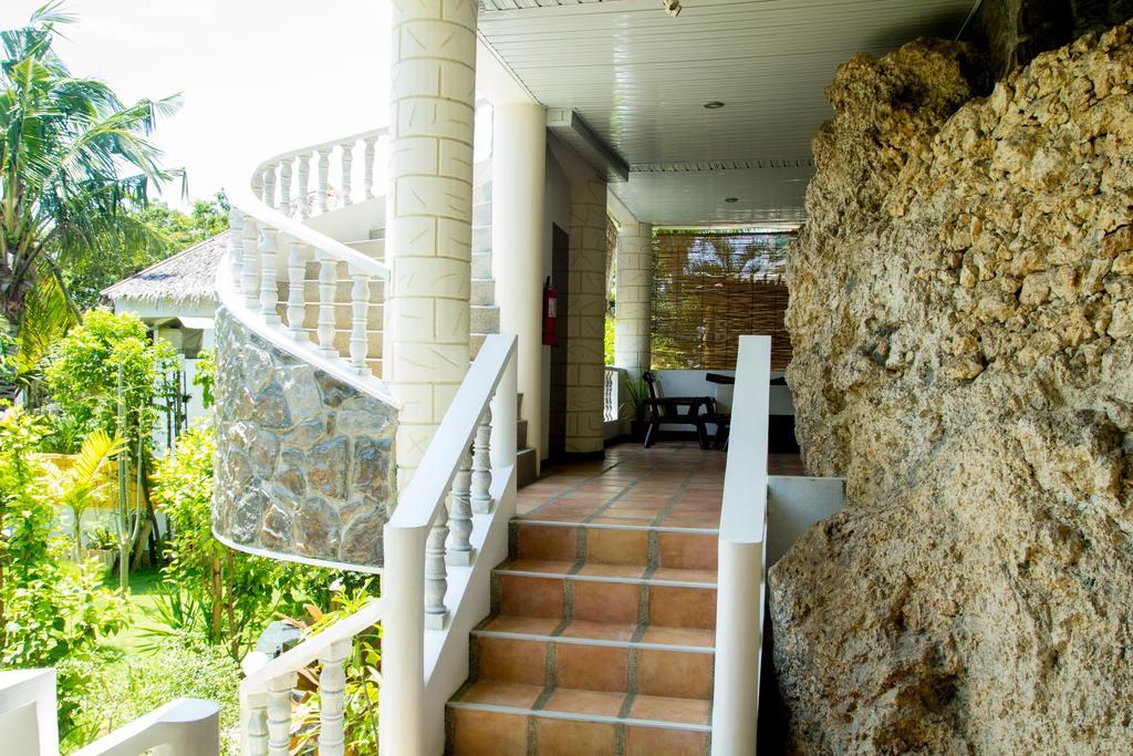 Greenyard Inn Manoc-Manoc Dış mekan fotoğraf