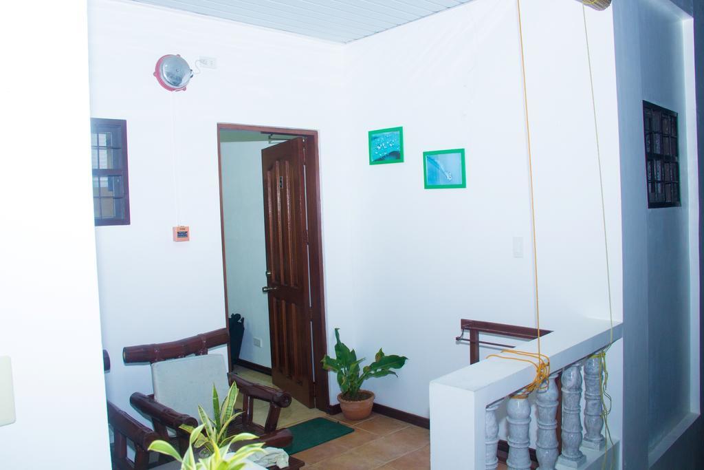 Greenyard Inn Manoc-Manoc Dış mekan fotoğraf